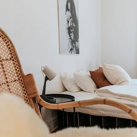 Altbautraum! 2 Zimmer Mit 24H Check-In Кіль Екстер'єр фото