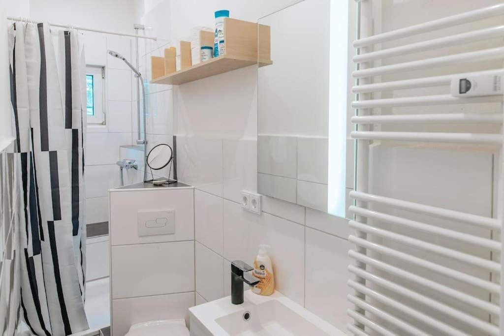 Altbautraum! 2 Zimmer Mit 24H Check-In Кіль Екстер'єр фото