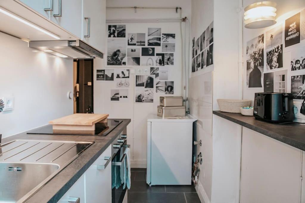 Altbautraum! 2 Zimmer Mit 24H Check-In Кіль Екстер'єр фото